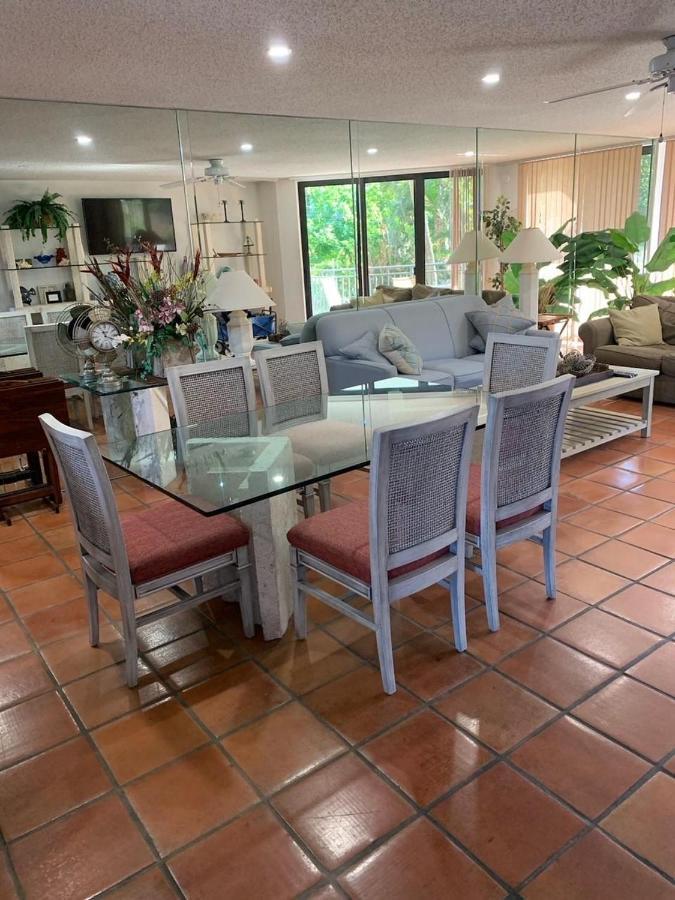 Beautifully Renovated Summer Of 2020 Come And Enjoy This Lovely Unit Key West Bagian luar foto